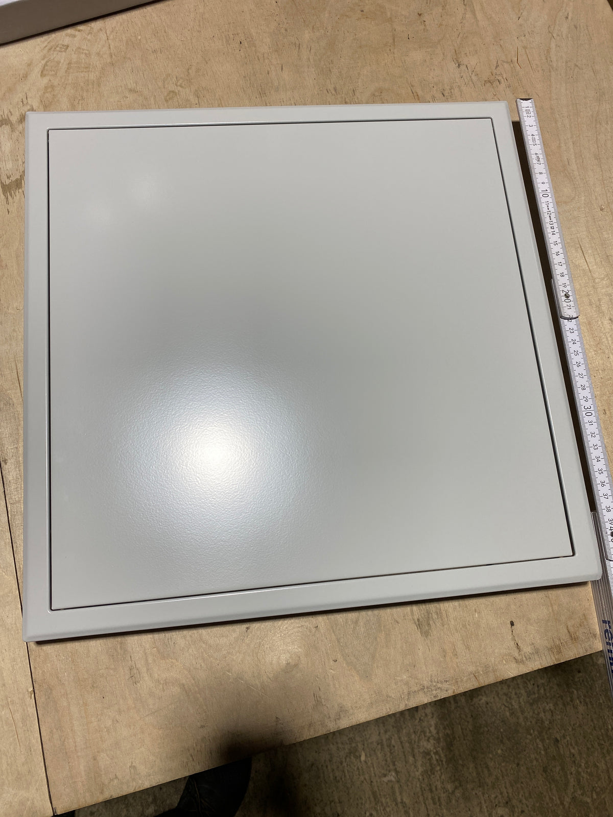 Revisionstür mit Druckverschluss - 400 x 400 mm - RAL 7035 - 2. Wahl